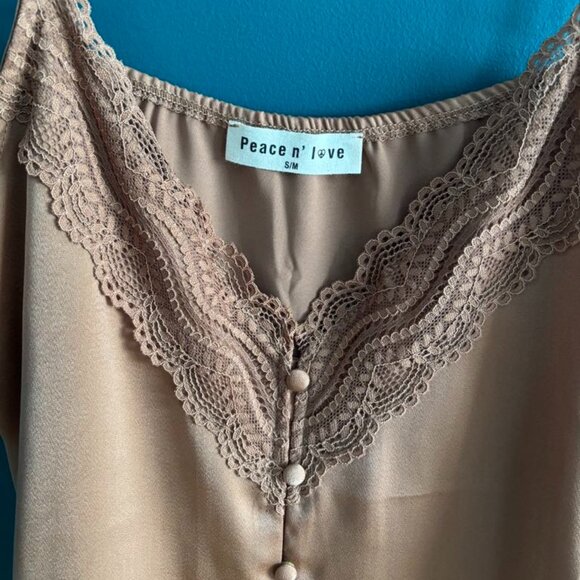 Elegant Lace Trim Brown Tank Top - Picture 3 of 5